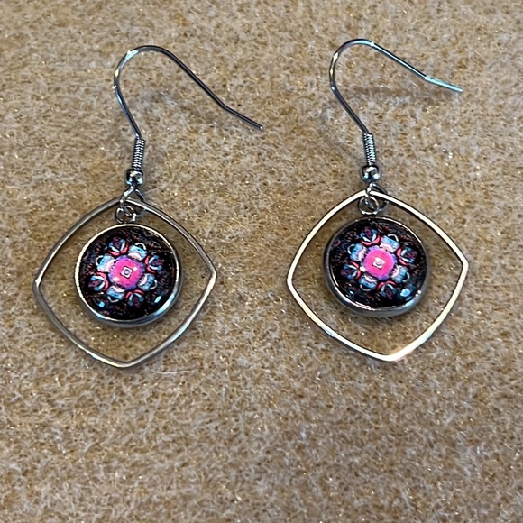 22077 Pink Flower Earrings - Picture 5 of 5